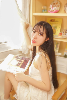 九尾狐与飞天猫